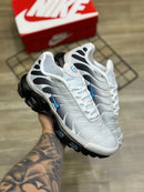 Nike AirMax TN Branco Cinza c/ Preto e Azul