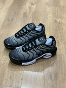 Nike AirMax TN PLUS Preto Cinza