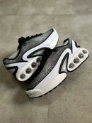 Nike AirMax DN Preto c/ Branco Mesclado