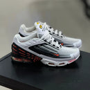Nike Air Max TN Plus 3 Branco, Preto e Laranja
