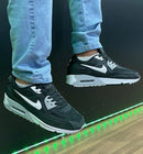 Nike AirMax 90 Preto c/ Branco