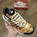 Nike Air Max TN Plus Laranja, Branco e Preto