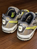 Mizuno Wave Rider Roeblockdown Anobloque Cinza c/ Amarelo