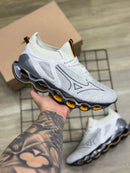 Mizuno Prophecy 14 Bege c/ Preto e Laranja