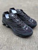 Nike Shox e Supreme Preto