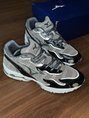 Mizuno Wave Rider Roeblockdown Anobloque Prata c/ Preto