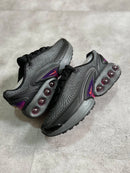Nike AirMax DN Preto c/ Grafite e Roxo