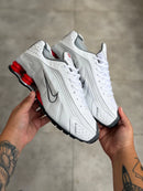 Nike Shox R4 Branco c/ Vermelho