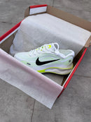 Nike Journey Run Branco c/ Verde Limão e Preto