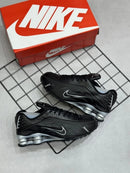 Nike Shox R4 Preto c/ Prata