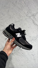 New Balance 2002R