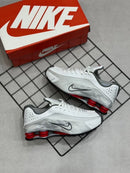 Nike Shox R4 Branco c/ Vermelho