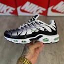 Nike Air Max TN Plus Degradê Preto e Branco