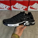 Nike Air Max TN Plus Preto c/ Solado Branco