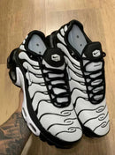 Nike Air Max TN Plus Branco e Preto