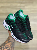 Nike Air Max TN Plus Preto c/ Verde