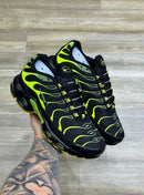 Nike Air Max TN Plus Preto c/ Verde Limão