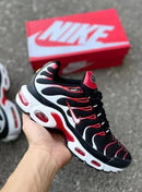 Nike Air Max TN Plus Preto c/ Vermelho e Branco