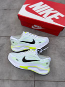 Nike Journey Run Branco c/ Verde Limão e Preto