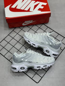Nike AirMax TN Branco Prata