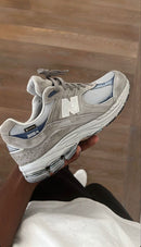 New Balance 2002R Bege/Branco