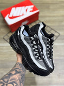 Nike AirMax 95 NOVO Preto c/ Cinza