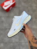 Nike Journey Run Branco c/ Creme