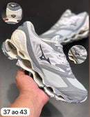 Mizuno Prophecy LS Branco c/ Cinza