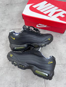 Nike AirMax 95 NOVO Preto c/ Amarelo