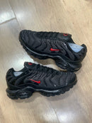 Nike AirMax TN Preto c/ Vermelho 2