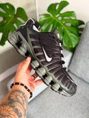 Nike Shox 12 Molas Retrô Preto c/ Cinza e Branco