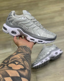 Nike AirMax TN Cinza Prata c/ Branco