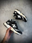 New Balance 9060 Preto / Branco