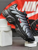 Nike AirMax TN Plus Preto c/ Cinza e Vermelho