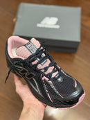 New Balance 1906R Marinho e Rosa
