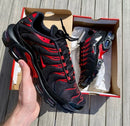 Nike AirMax TN Preto c/ Vermelho