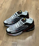 Nike Air Max TN Plus 3 Branco, Preto e Vermelho