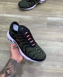Nike AirMax TN Verde Verde Militar c/ Preto e Vermelho