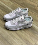 Nike AirMax 90 Branco c/ Cinza e Rosa