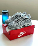 Nike AirMax TN Cinza Cinza Claro c/ Branco