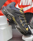 Nike AirMax Terrascape Preto c/ Dourado