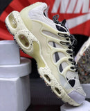 Nike AirMax Terrascape Off White c/ Preto e Bege