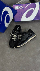 TÊNIS ASICS GEL NYC PRETO/OFF
