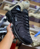 Nike AirMax TN Preto c/ Cinza Escuro