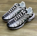 Nike AirMax TN Plus Branco c/ Preto e Verde