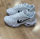 Nike AirMax TN Plus Branco c/ Preto