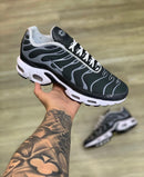 Nike AirMax TN Plus Cinza Preto c/ Cinza e Branco