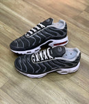 Nike AirMax TN Plus Cinza Preto c/ Cinza e Branco