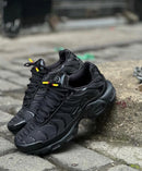 Nike AirMax TN Preto c/ Amarelo